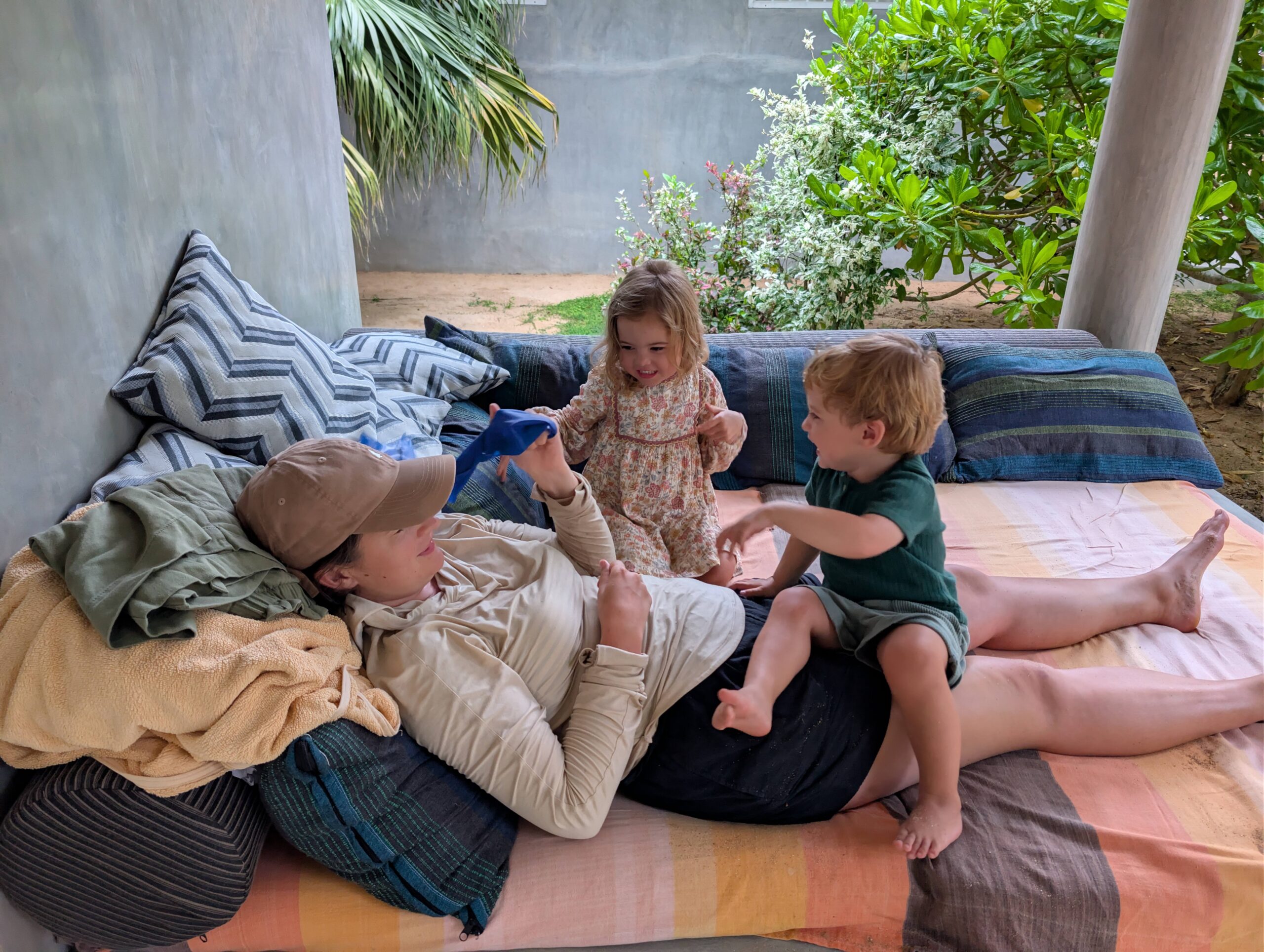 PXL_20251123_115441797.RAW-01.COVER